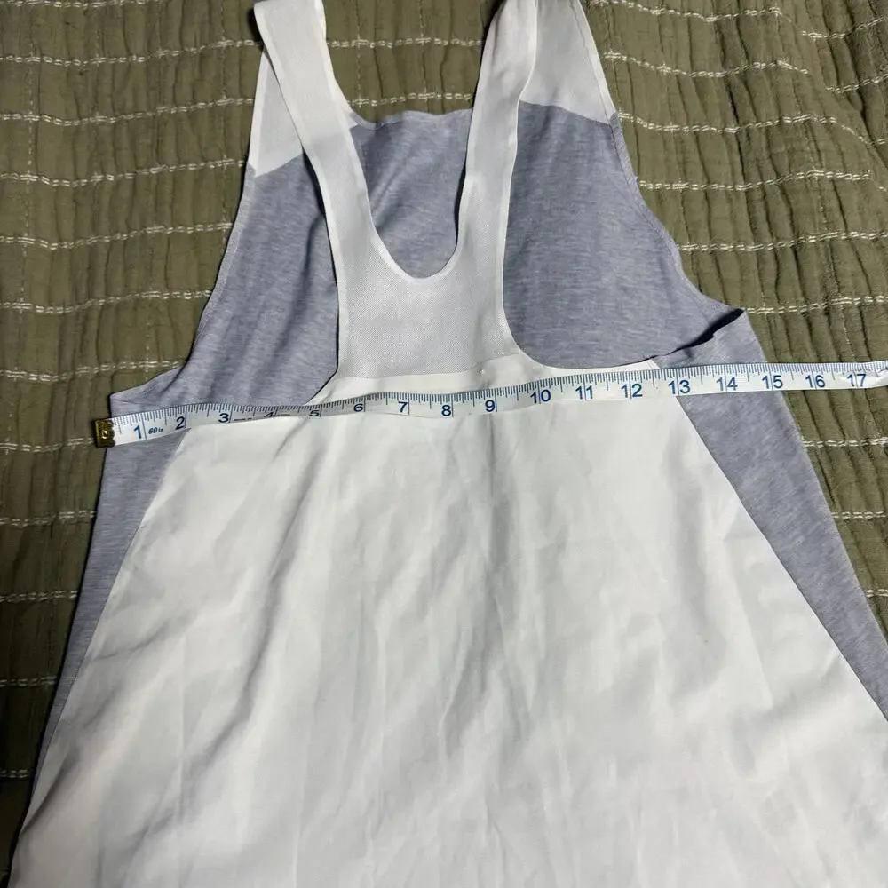 NIKE Dryfit Loose fit White/Grey racer back light weight training top. SZ XS - Picture 5 of 7